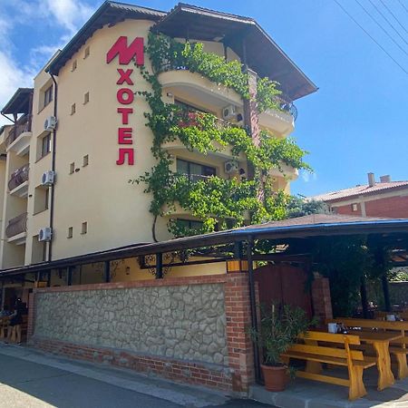Хотел М1 Hotel Primorsko Ngoại thất bức ảnh