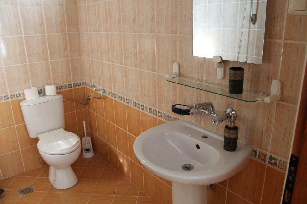 Хотел М1 Hotel Primorsko Ngoại thất bức ảnh